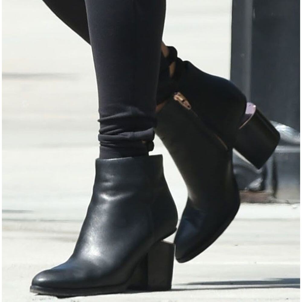 Alexander Wang Gabi Leather Ankle Boot Black Cutout Block Heel Rose Gold 41 11